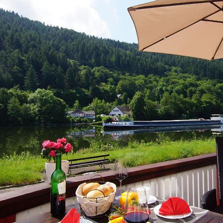 Altes Faehrhaus An Der Mosel Anno1633 Daire Traben-Trarbach Dış mekan fotoğraf