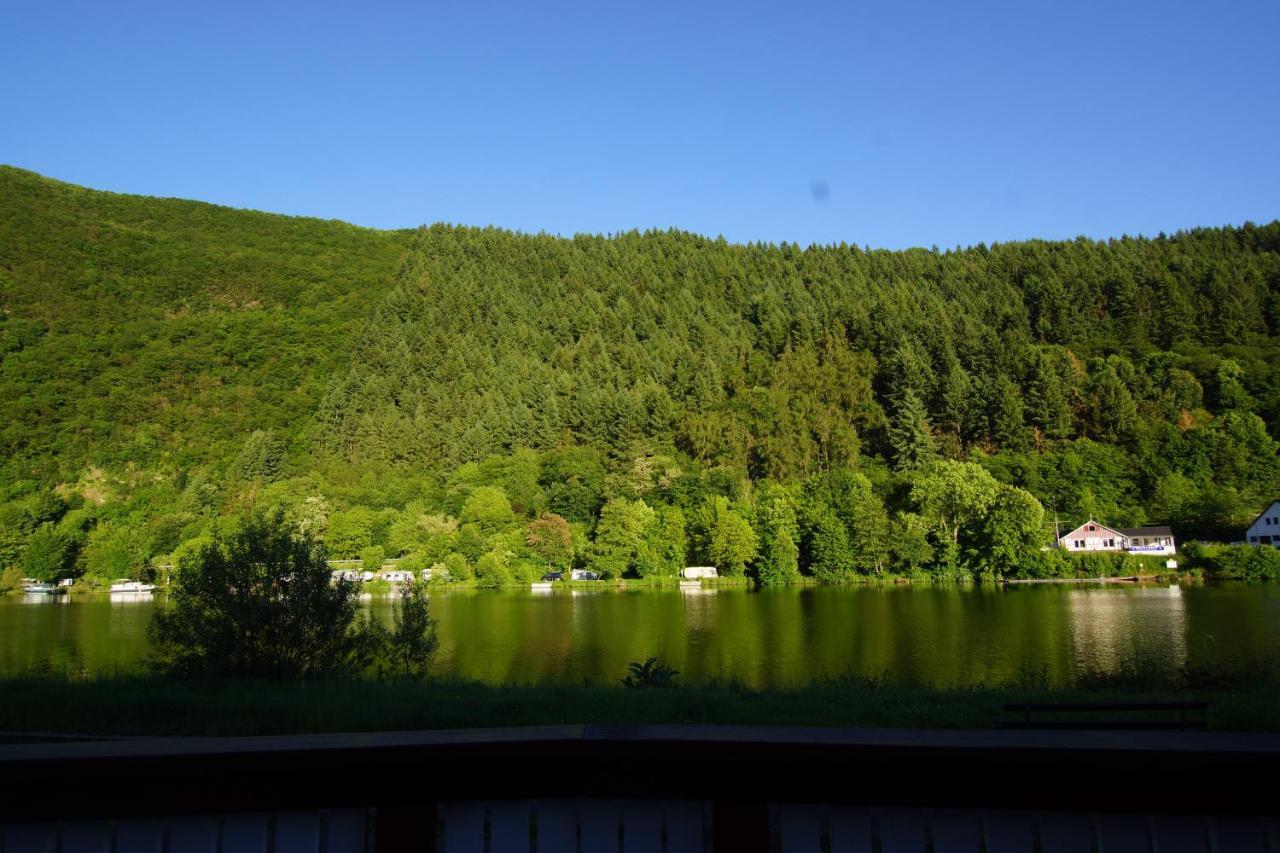 Altes Faehrhaus An Der Mosel Anno1633 Daire Traben-Trarbach Dış mekan fotoğraf